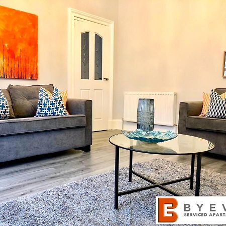 Byevo Almar Villa - Close To City And Airport - Perfect For Contractors Or Large Groups 글라스고 외부 사진