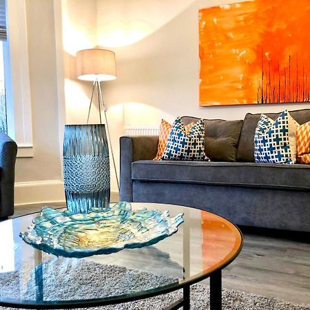 Byevo Almar Villa - Close To City And Airport - Perfect For Contractors Or Large Groups 글라스고 외부 사진