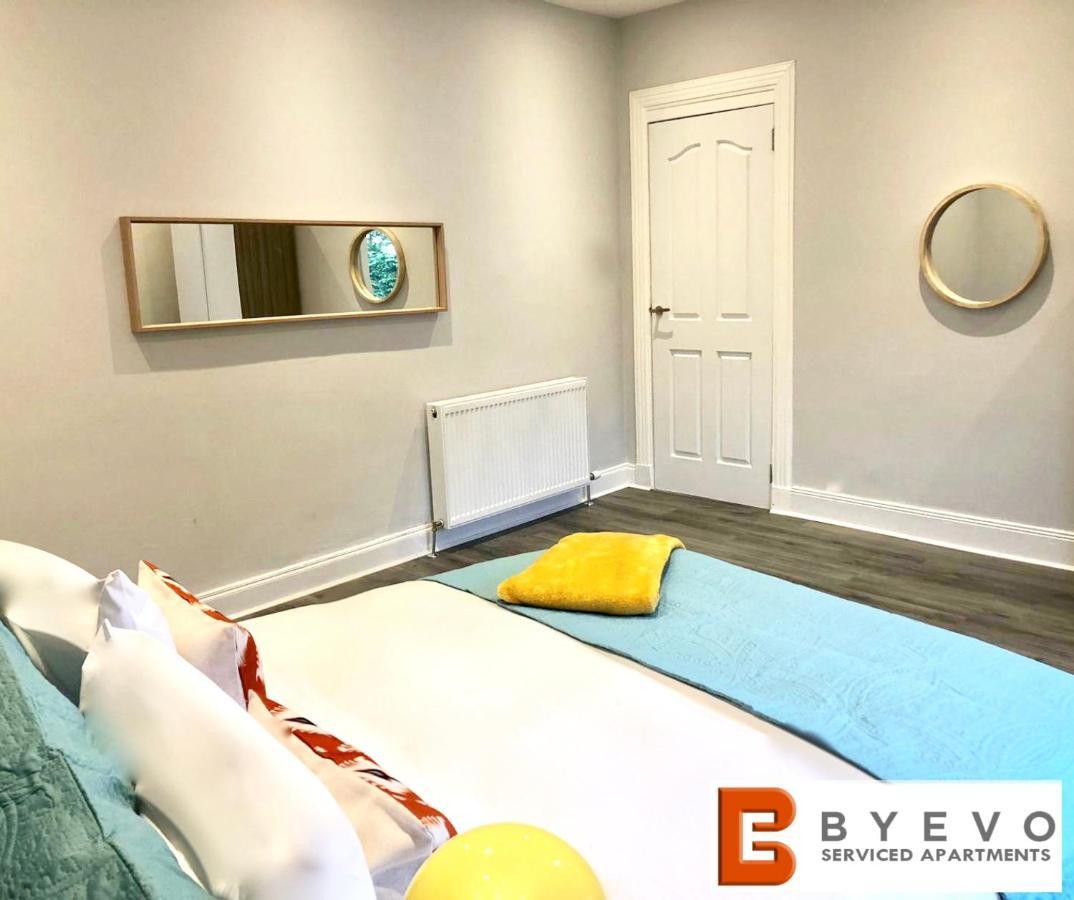 Byevo Almar Villa - Close To City And Airport - Perfect For Contractors Or Large Groups 글라스고 외부 사진