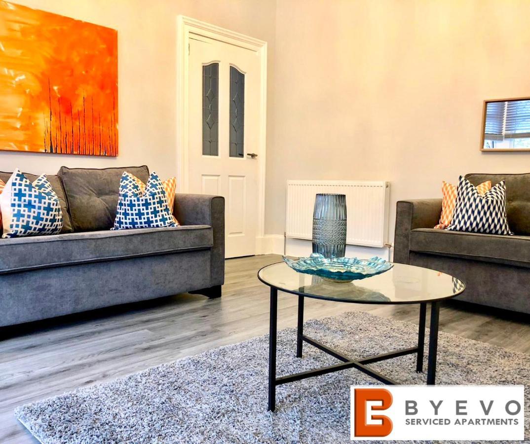Byevo Almar Villa - Close To City And Airport - Perfect For Contractors Or Large Groups 글라스고 외부 사진