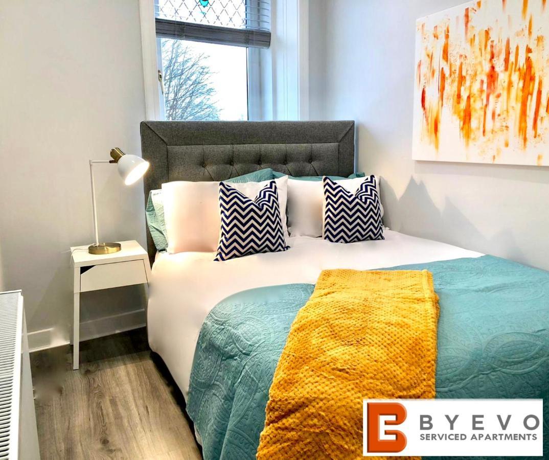 Byevo Almar Villa - Close To City And Airport - Perfect For Contractors Or Large Groups 글라스고 외부 사진